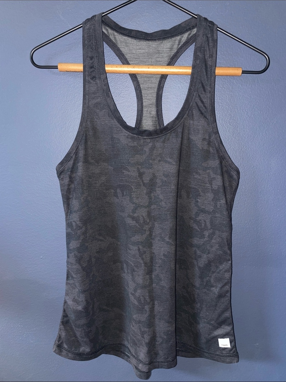 Vuori Lux Performance Racerback Tank, Slim Fit, Black Camo, Excellent Condition - Picture 3 of 7